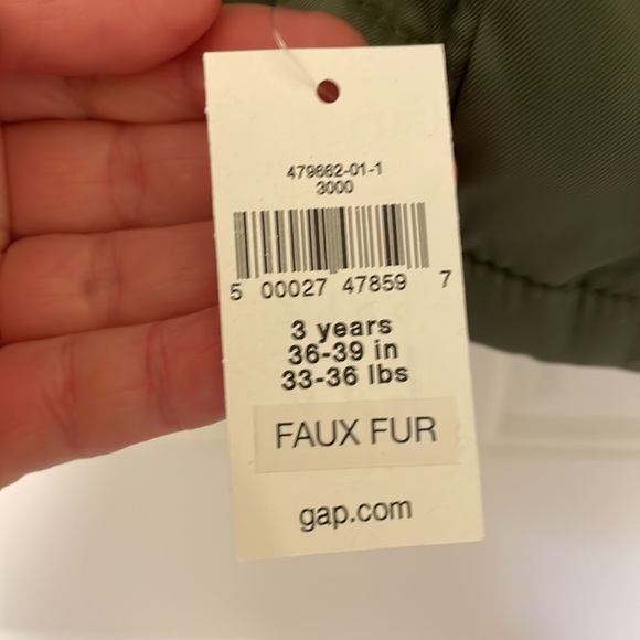 NWT Size 3 GAP Faux Fur Parka - Picture 4 of 5